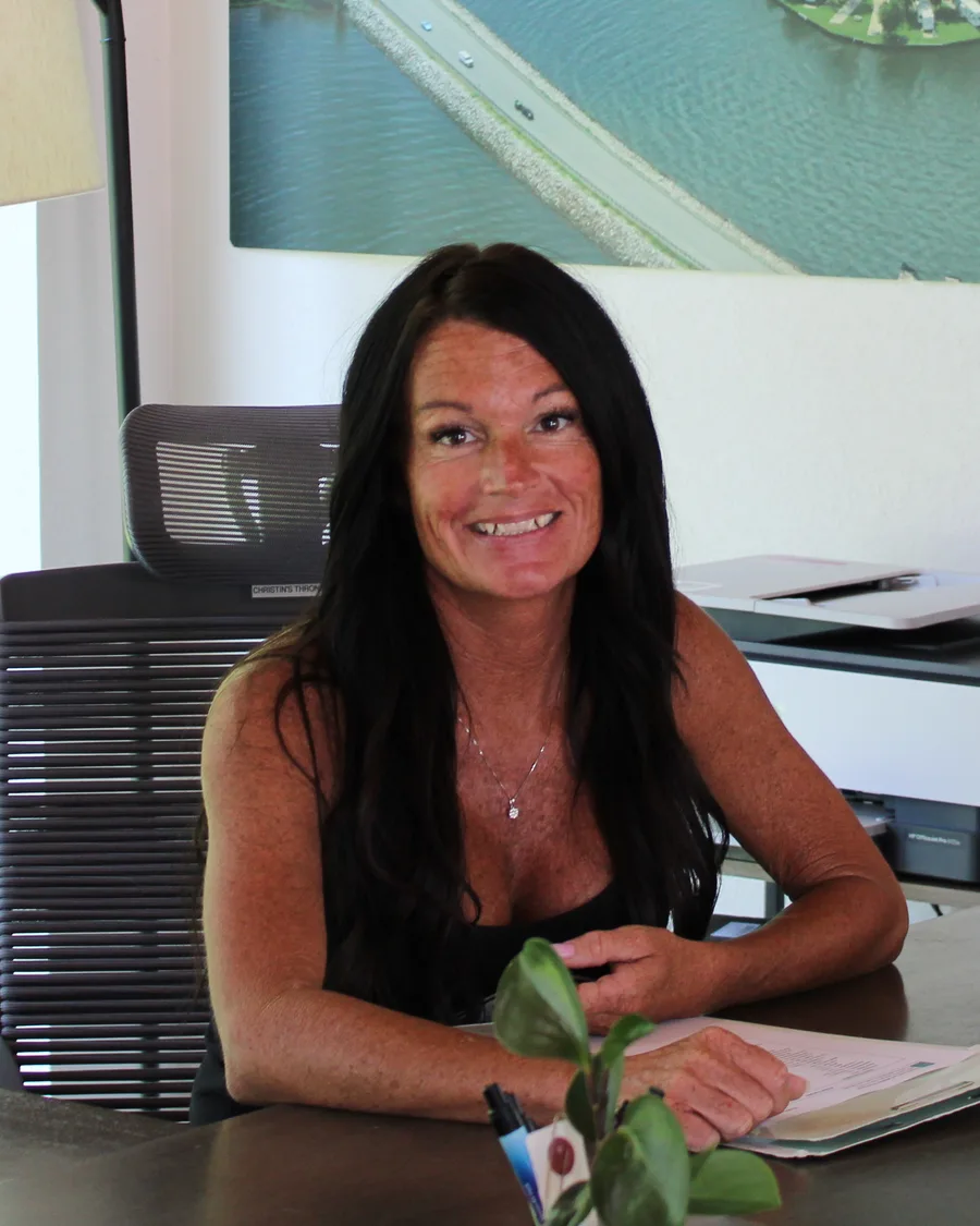 Christin, Office Manager at E-Z Boat Storage